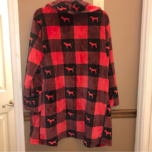 Victoria’s Secret Pink Plaid Dog Print Plush Fuzzy Robe Red Black XS/S - Picture 3 of 6